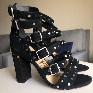 TRENDY STUDDED HEEL! SZ 7, BLACK SUEDE